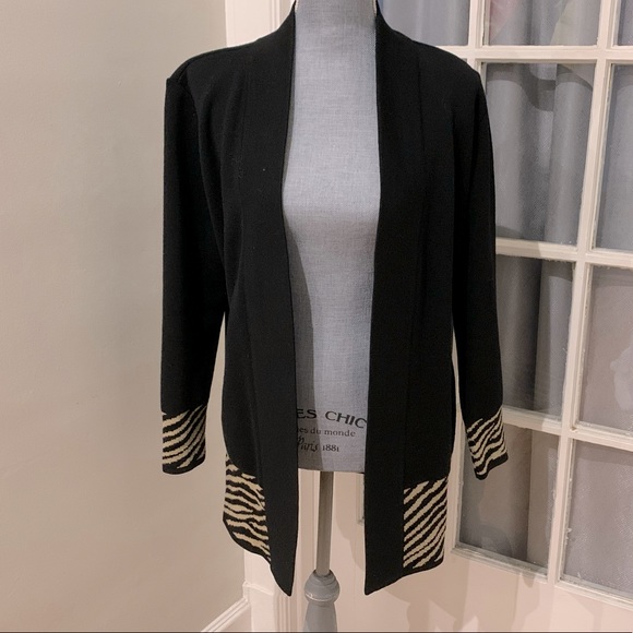 DANA BUCHMAN cardigan - Picture 1 of 4